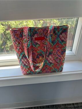 Vera Bradley Quilted Tote in Pink and Turquoise Paisley